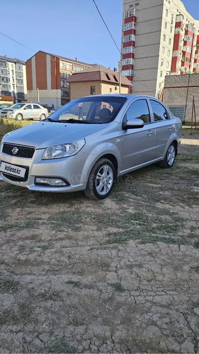 Продам машину Ravon Nexia R3
