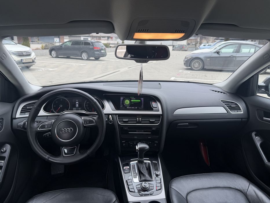 Audi A4! Automat! 2.0 tdi