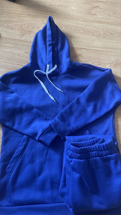 Продам пакет вещей за 5 к