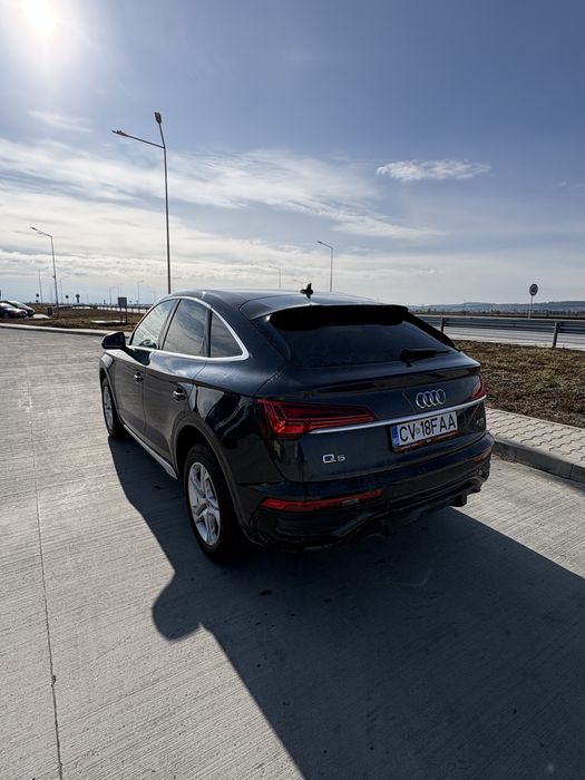 Audi Q5 ani 2022 -2L Disel -204 Cp