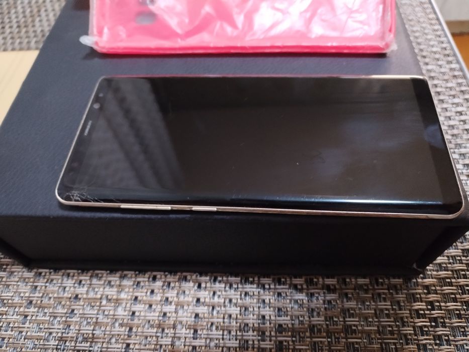 Продам Samsung  Not 8