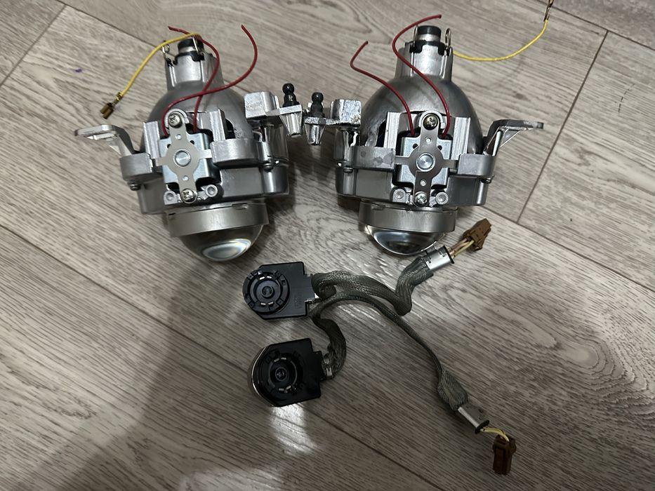 Продам линзы на инфините фх35