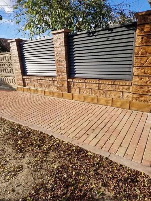 Garduri Beton TM
