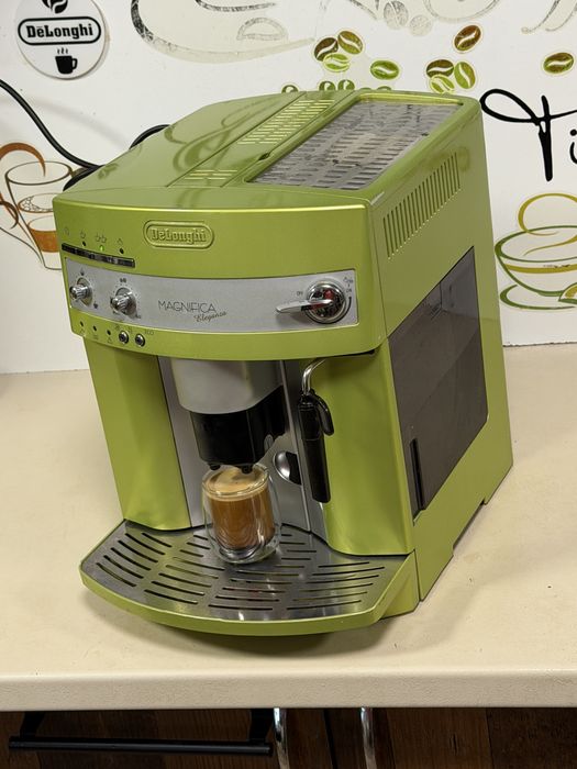Кафемашина кафе автомат delonghi с гаранция