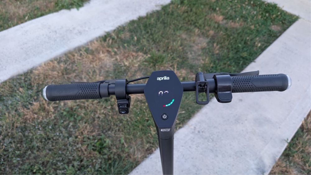 Trotineta electrica Aprilia