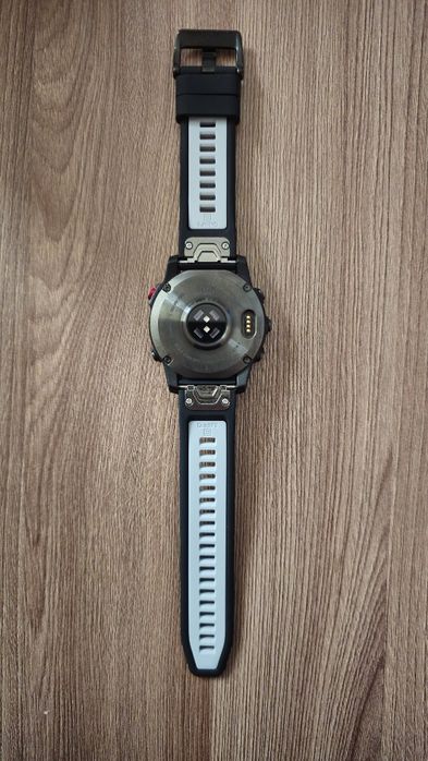 Garmin epix (gen 2) 47 mm, sapphire titanium.