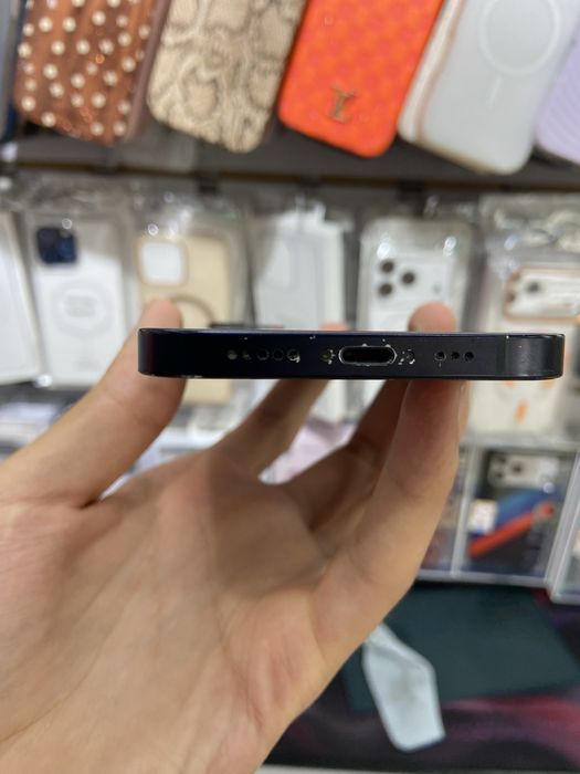 iPhone 12 128Gb ideal