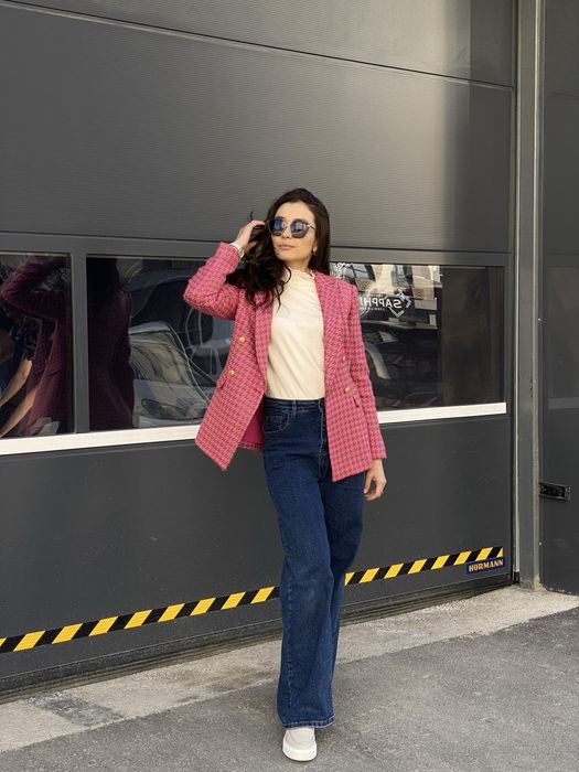 Пиджак и шапан по 10000тг