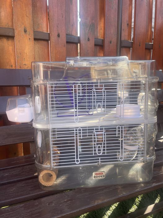 Cusca hamster cu etaj