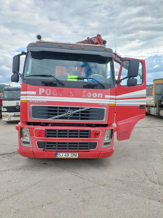 Vind autobasculanta cu macara