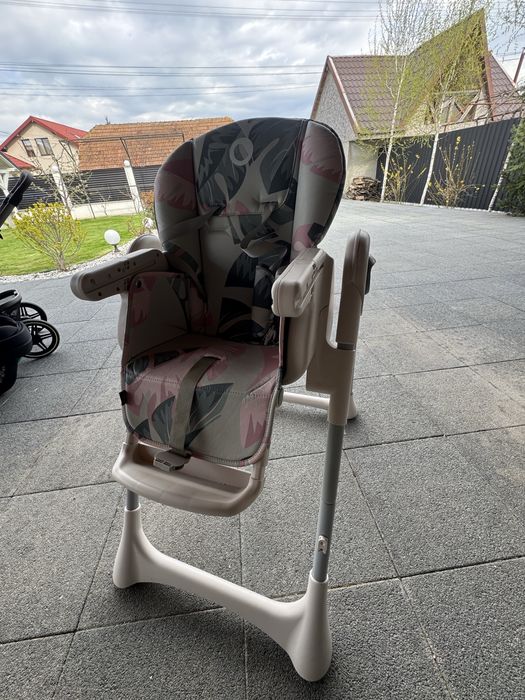 Scaun de masa pentru copii