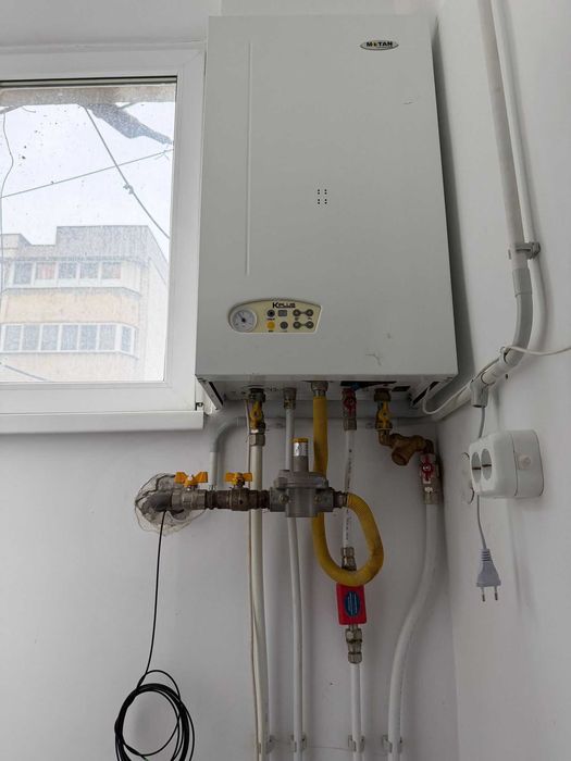 Spatiu comercial de inchiriat.  Str Stefan cel Mare .Zona Rompetrol