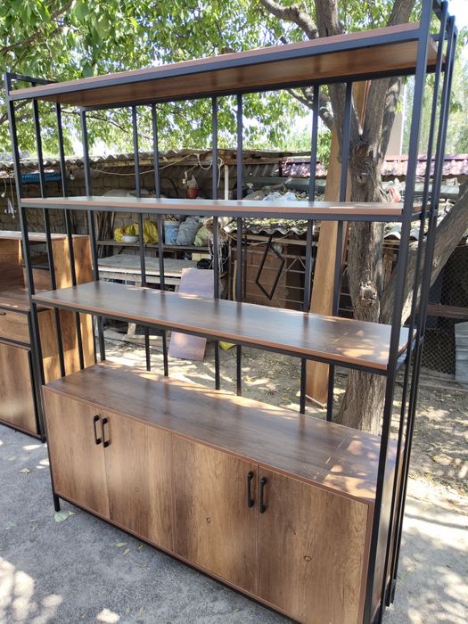 Столы в стиле лофт.