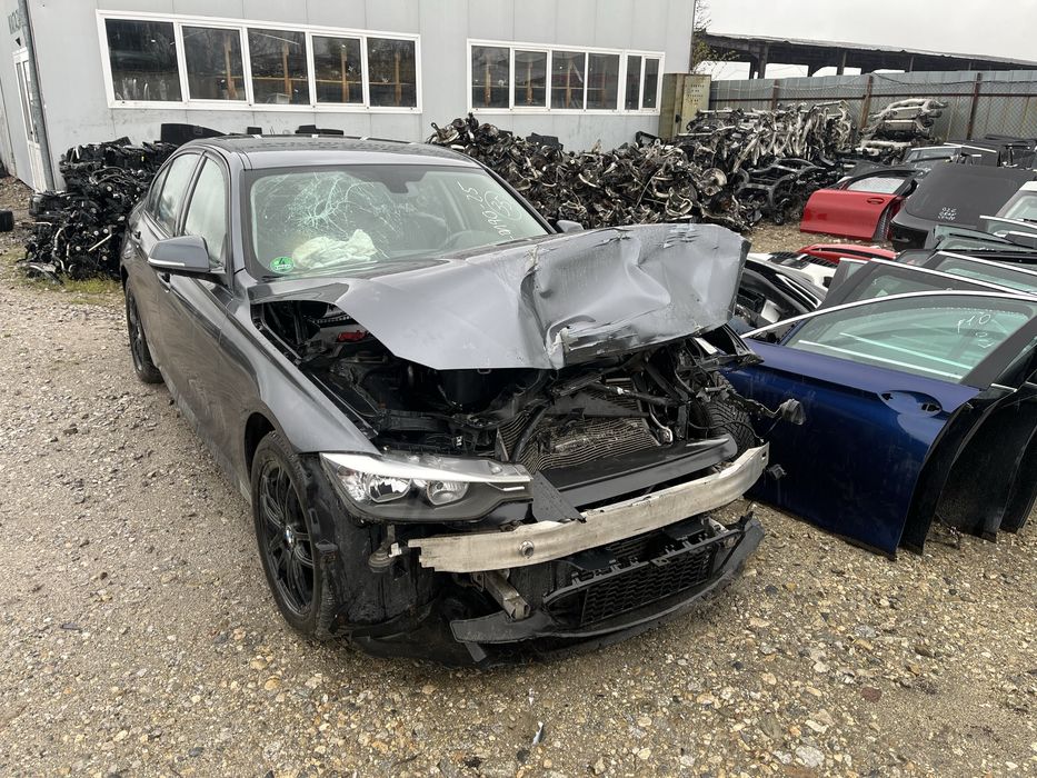 Bmw f30 320i x-drive 184 НА ЧАСТИ ( бмв ф30 320и 184 )