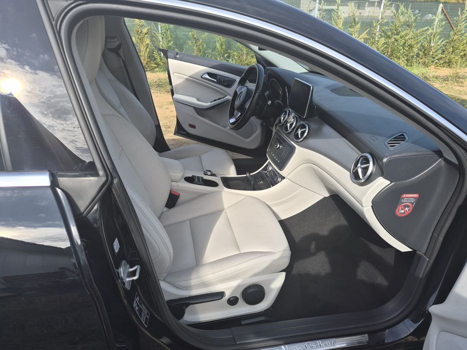MERCEDES-BENZ CLA 2015 — imagine 3