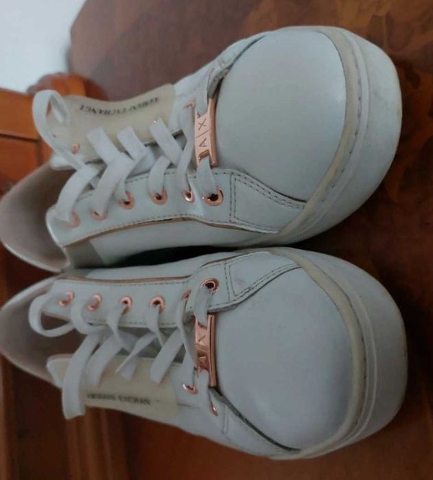 Adidasi Emporio Armani din piele nr 38