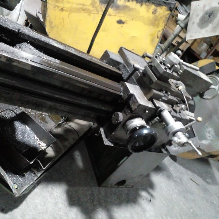 Токарный станок продам