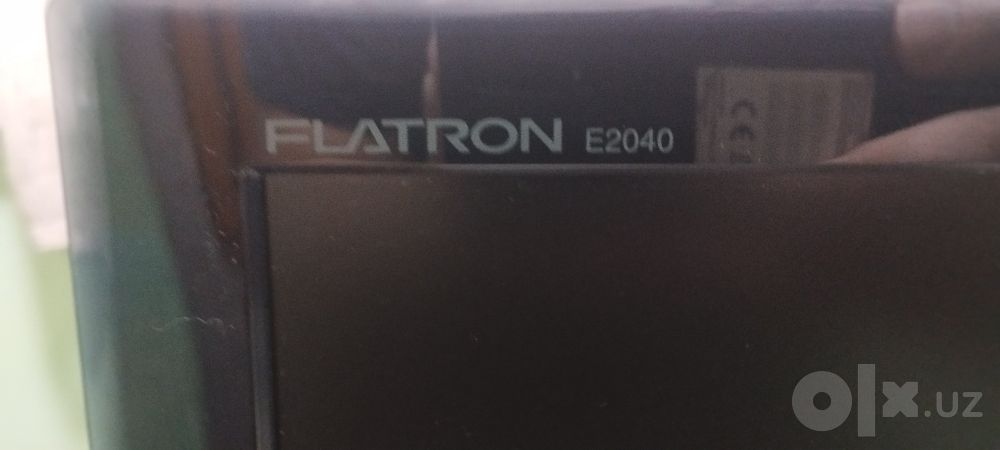 Монитор LG Flatron E2040