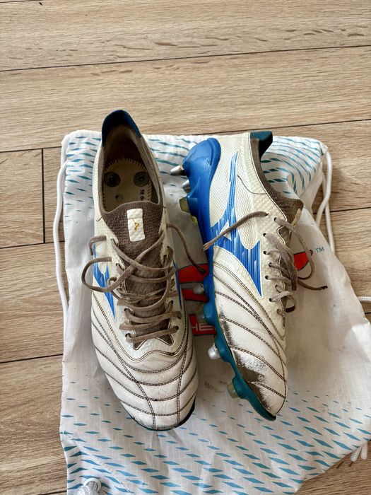 Mizuno Morelia NEO SG 43