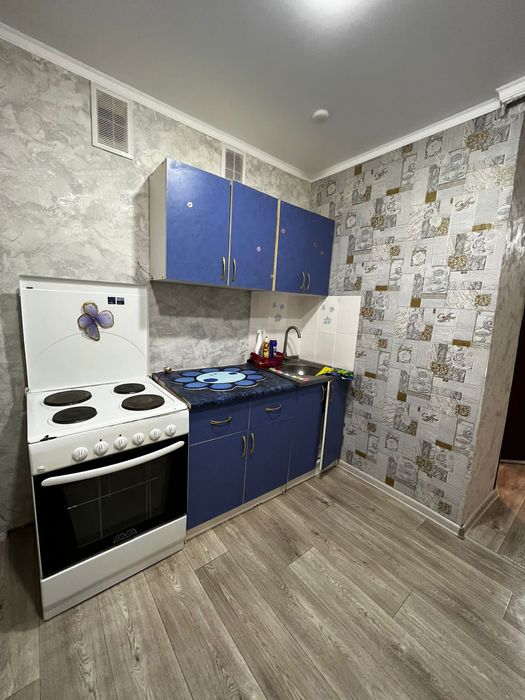 Сдам  2 комн квартиру в старом городе