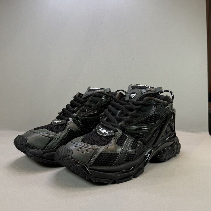 Balenciaga Runners "Black Olive"! НОВИ!