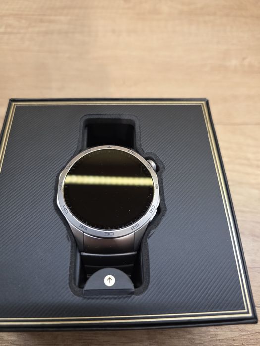 Huawei watch 4 Grey