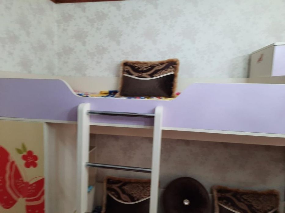 Двухярусная кровать