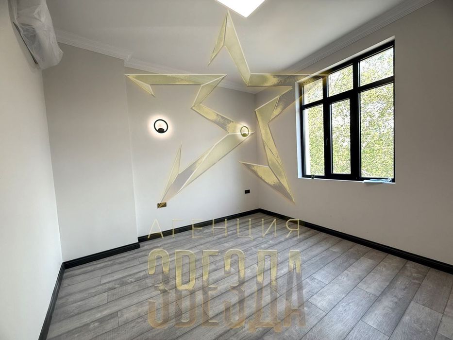 Продава се Двустаен апартамент в Пловдив, Център - 90 кв.м за 3000 €/кв.м - Снимка #4