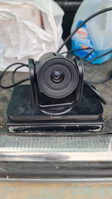 Sistem audio-video conferinta Polycom.