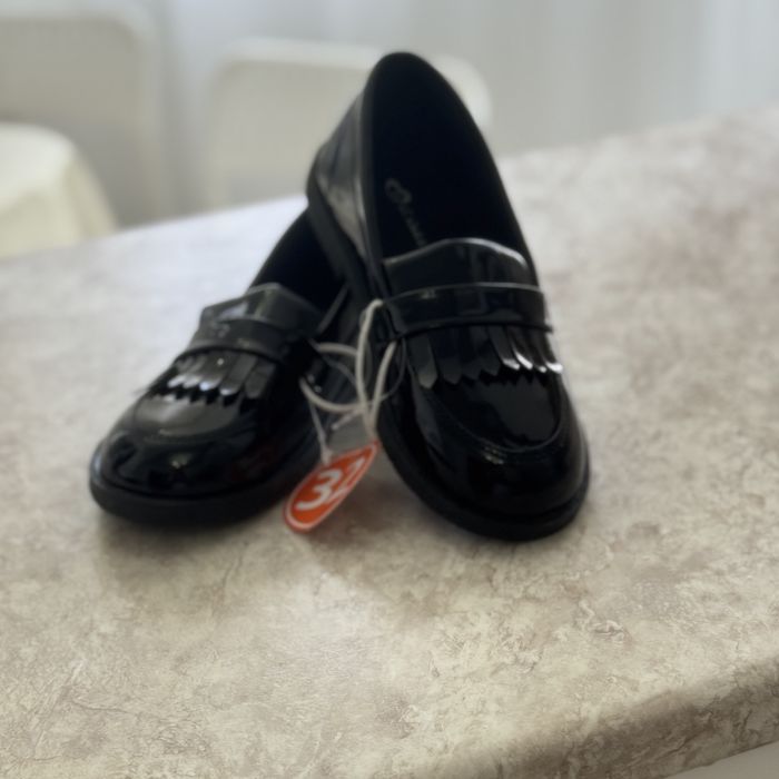 Школьные туфли для девочек