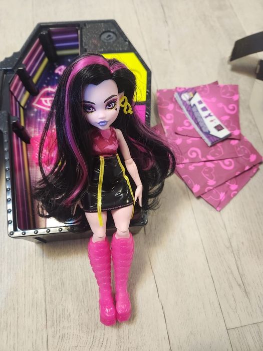 Кукла монстр хай