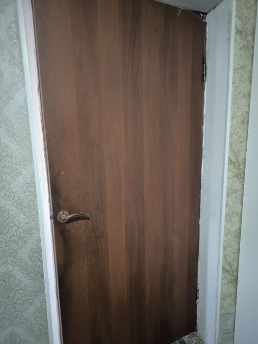 Продам межкомнатные двери