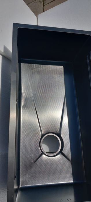 Chiuveta multifuncțională cu baterie și sifon incluse