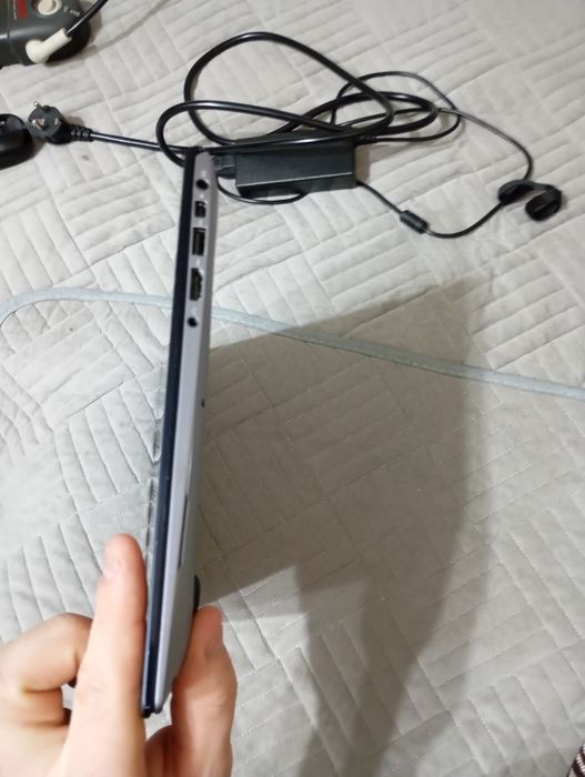 Продам Ноутбук Asus zenbook core i5