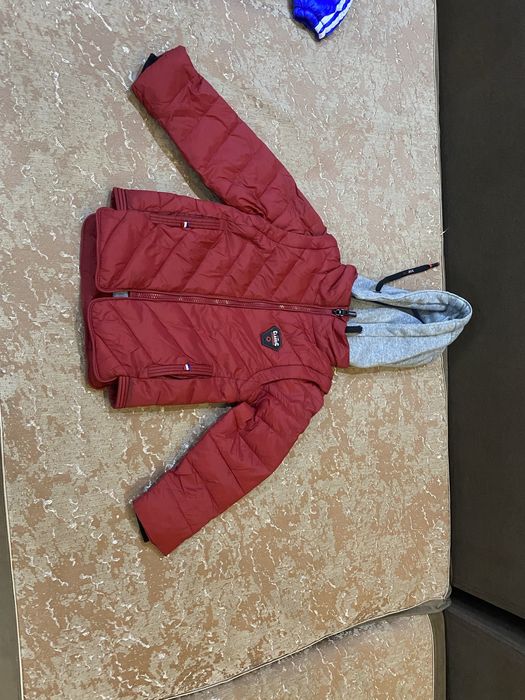 Куртка осенняя для мальчиков.