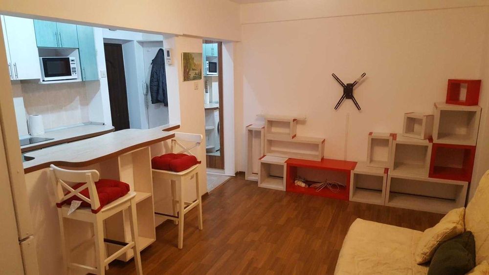 Proprietar, 2 cam, Ale. Somesu Rece 4, cartierBaneasa (400m Herastrau)