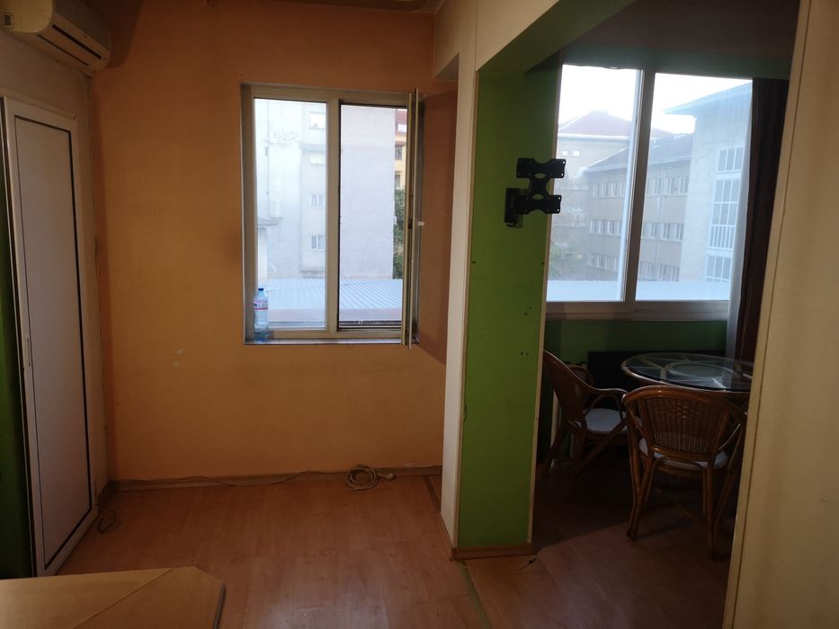 Дава се под наем Едностаен апартамент в с. Понор, Област София-област - 38 кв.м за 382.5 € - Снимка #1