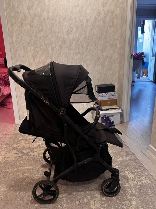 Детская коляска.