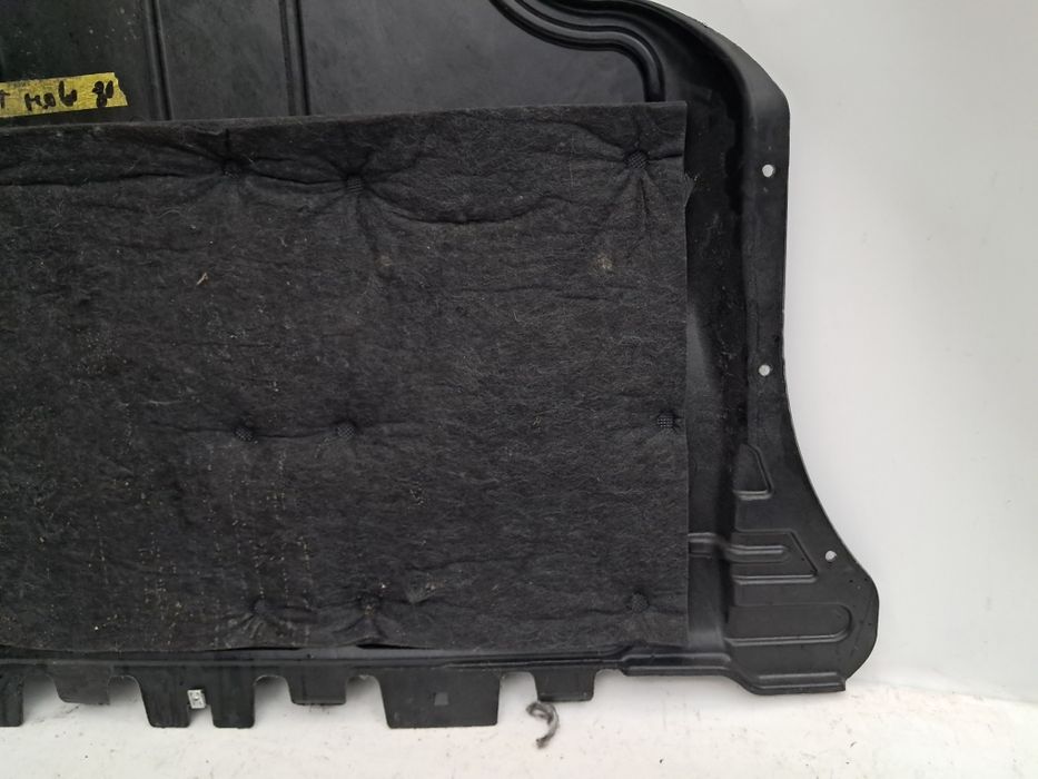 Кора под двигател Vw Passat Skoda Octavia 3 Superb