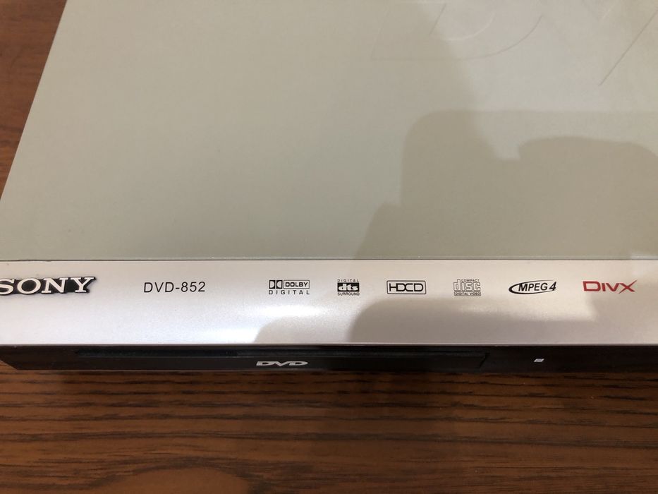 Продам видеоМагнитофон на запчасти