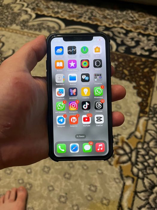 Продам айфон Хс 64гб