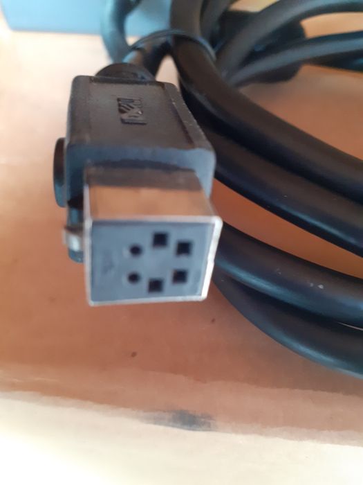 AC Adapter  12V-12.5A