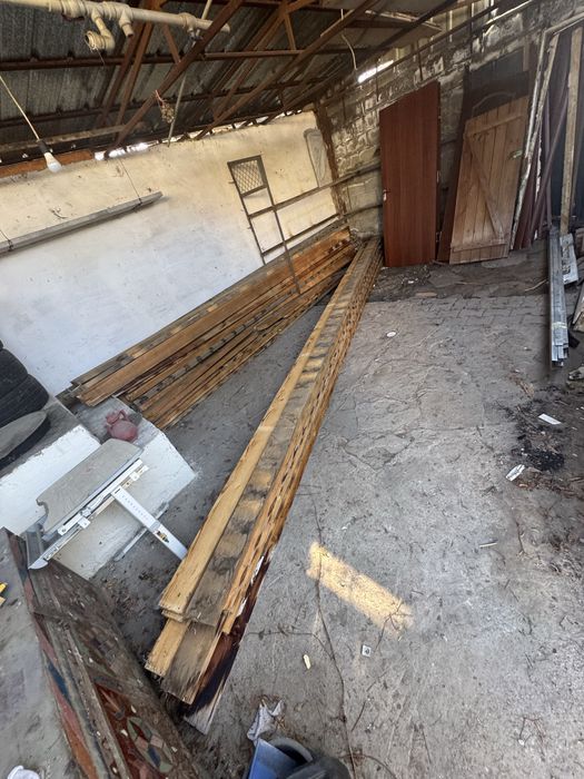 СРОЧНО продам стройматериалы (черепица, дерево, утеплитель)