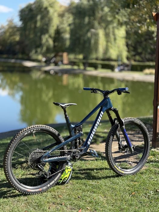 Bicicleta enduro (super) propain tyee cf6 2024 (garantie)!