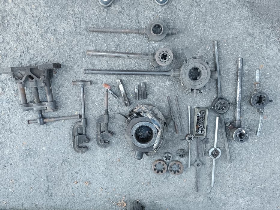 Продам все что есть на фото