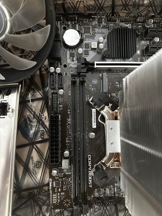 Placa de baza+procesor i7-9700f generatia9+cooler deepcool