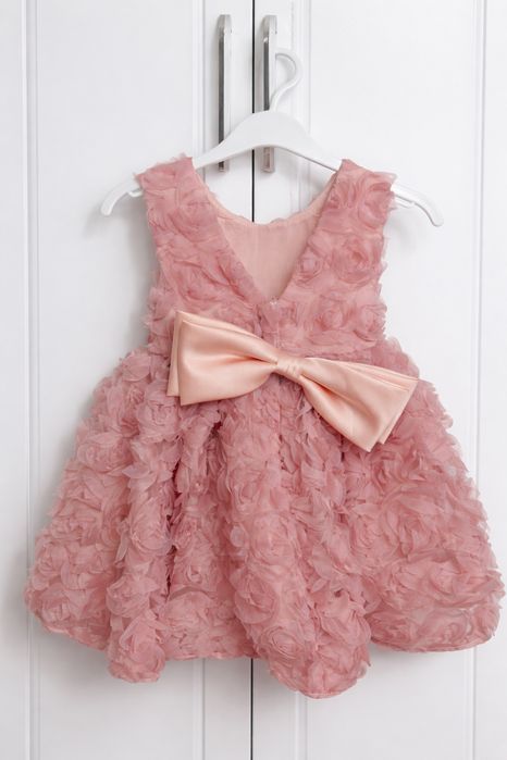 Нарядное детское платье