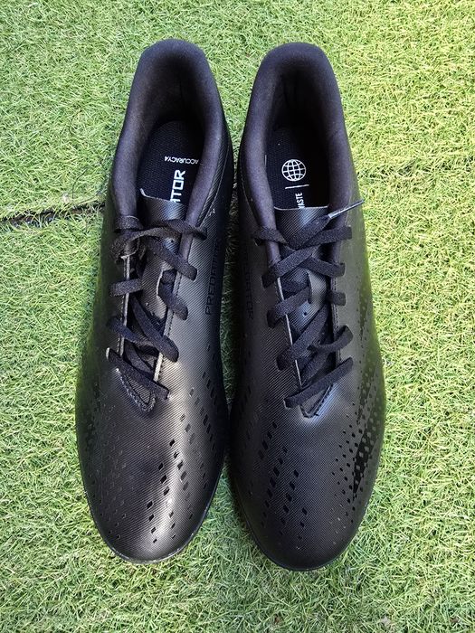 Футболни стоношки Аdidas Predator Accuracy.4 TF - 46 номер