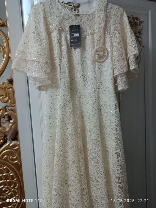 Ko'ylak yangi  turkiya mahsuloti 40 razmeri