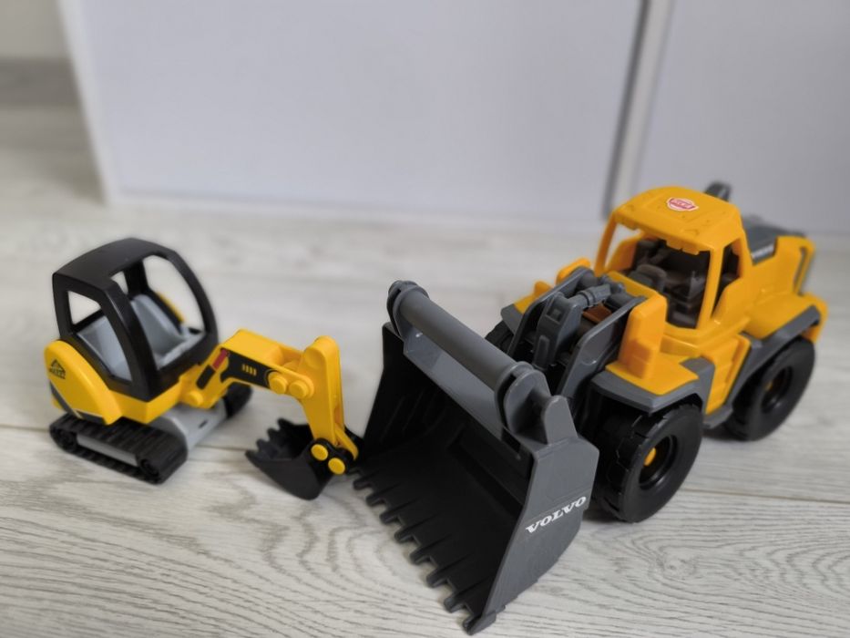 Играчки за момче-пожарни, багери, автовоз,кран, камион, Макуин